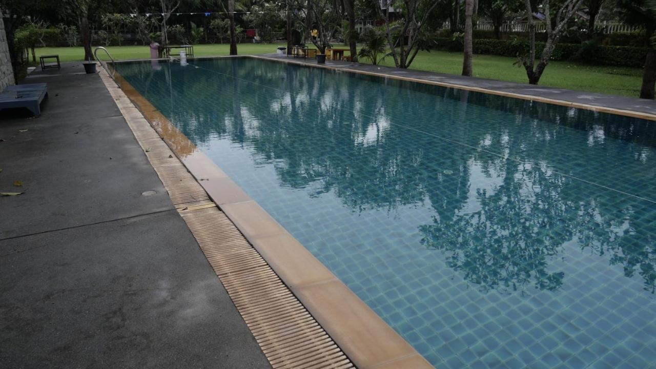 Airport Garden Resort Amphoe Koksamui Bagian luar foto